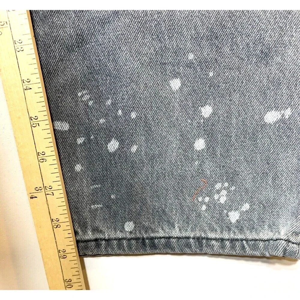 NEW Levis Jeans Womens 29 Gray Lo Pro Straight Leg Mid Rise 100% Cotton Splatter